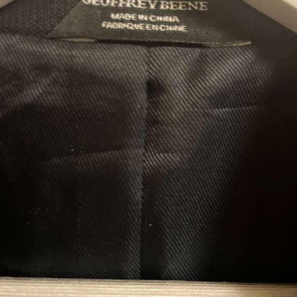 Men’s Geoffrey Beene Black Suit - Picture 8 of 9